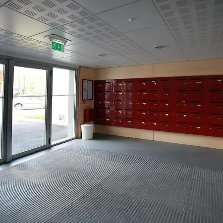 Suiteasy Einstein Ii Aparthotel Nantes